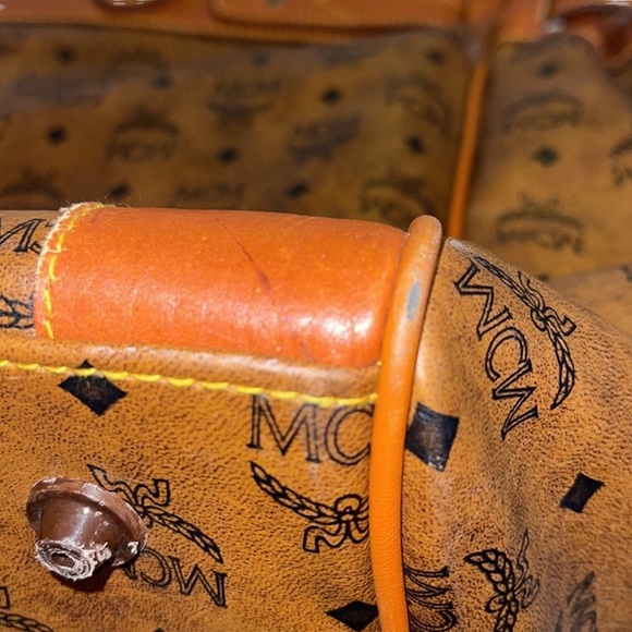 MCM Cognac Visetos Logo Weekender Bag with 2 Keys and COA - Picture 14 of 14